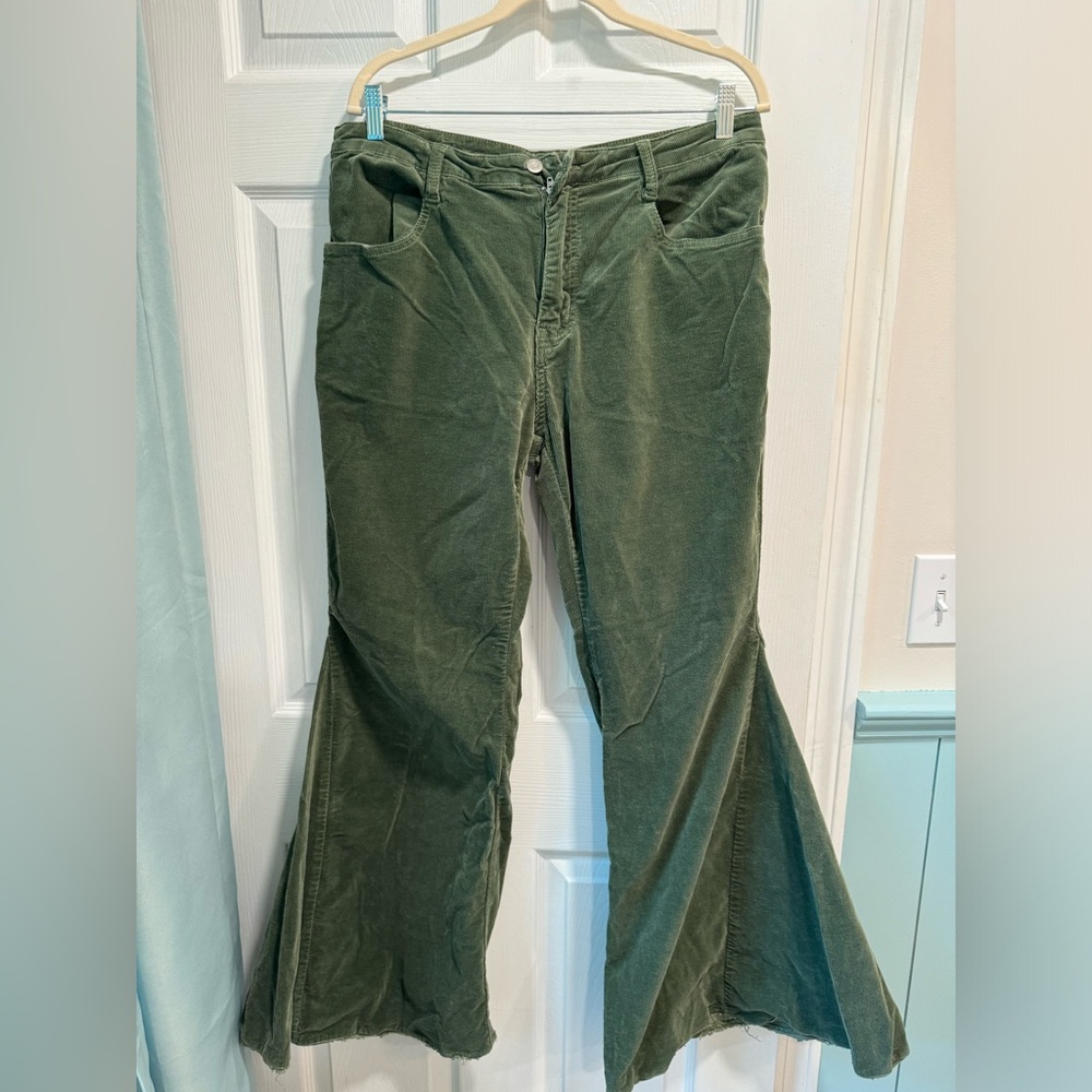 Corduroy Ultra Flare pants